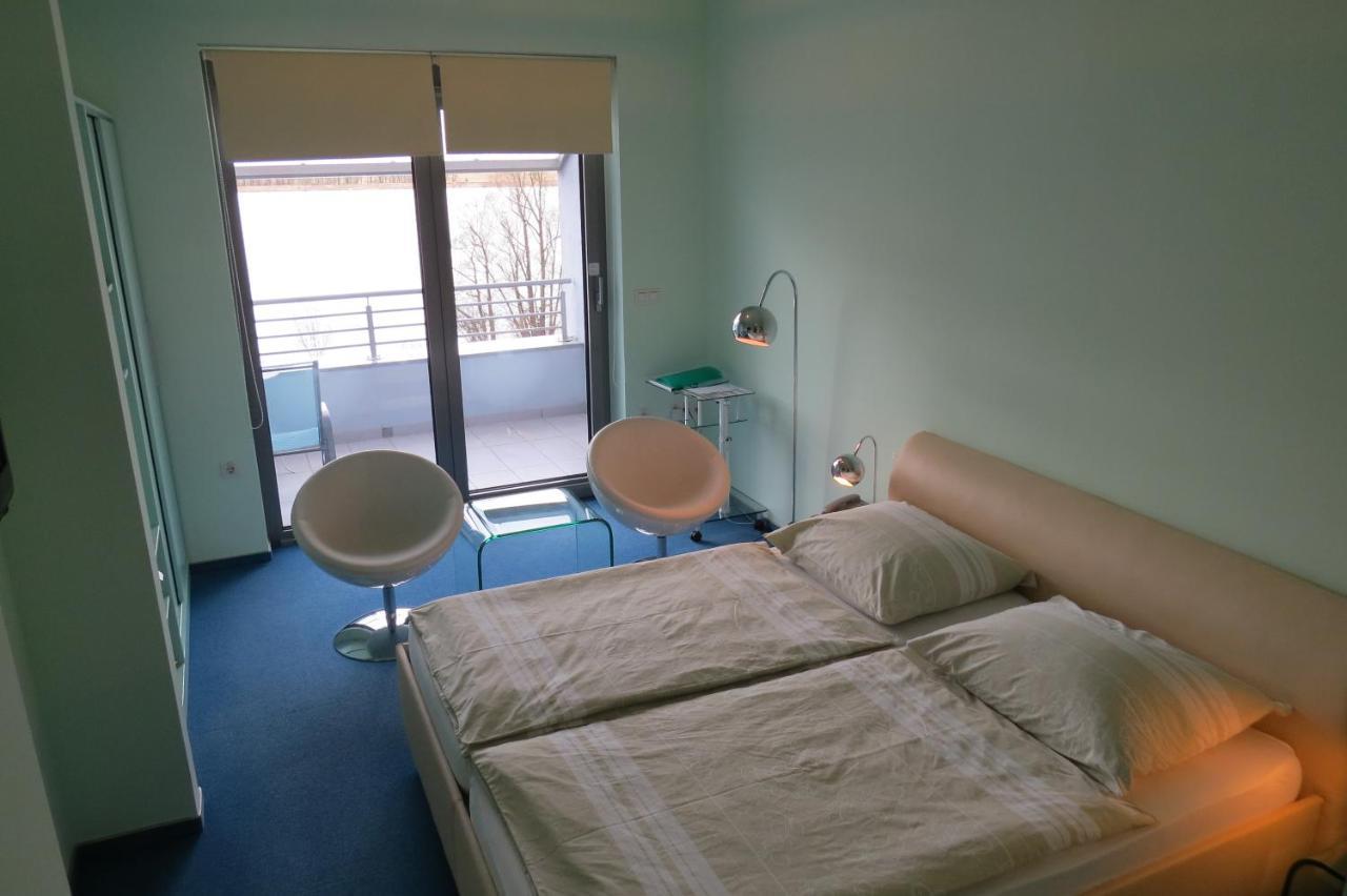 Siker B&B Hotel Pernica Экстерьер фото
