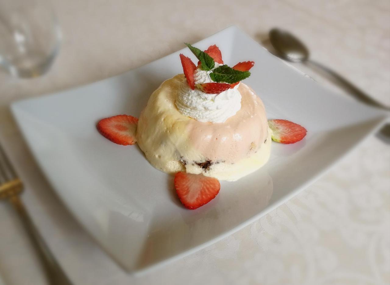 Siker B&B Hotel Pernica Экстерьер фото
